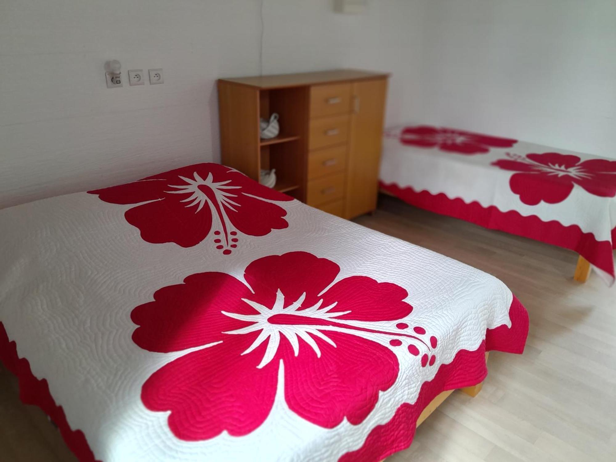 Mara'Ai Le Spot Tubuai Chambre Triple Taahueia Deluxe Sdb Privee Avec Piscine Mataura Buitenkant foto
